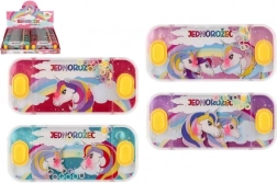 Kabatas ūdens spēle ar vienradzi