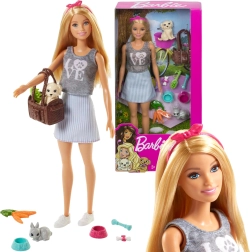 Barbie pet sitter with accessories