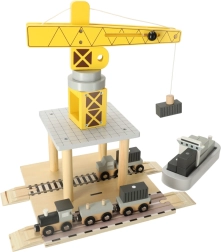 Koka ostas celtnis ar kuģi un automašīnām