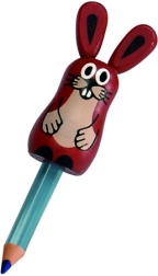 Detoa zaķis uz zīmuļa – koka uzgaļa aizsargs