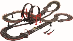 Autotrase Mega Loop ar AUDI automobiļiem