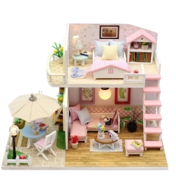 Koka leļļu namiņš salikšanai ar LED, 19,5 cm