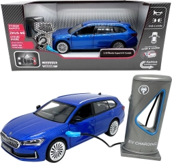 Metal model Škoda Superb iV Combi with charging station, blue 1:35
