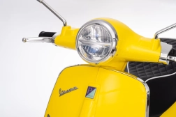 Bērnu elektriskais skrejritenis VESPA ROMA – dzeltens