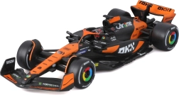 Bburago 1:43 Formula 1 McLaren MCL38 2024 Oscar Piastri Senna Edition vitrīnā