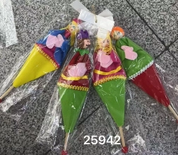 Pasaku tēla lelle 28 cm