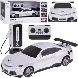 RC auto ar uzlādes staciju – Balta