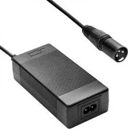 AKYGA elektrisko transportlīdzekļu lādētājs 29,4 V / 2 A, 60 W, XLR (Cannon) savienotājs