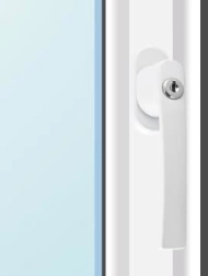 Logu rokturis ar atslēgu slēdzeni – balts