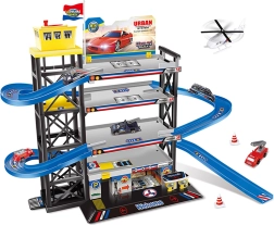 Liela daudzstāvu stāvvieta ar helikopteru laukumu