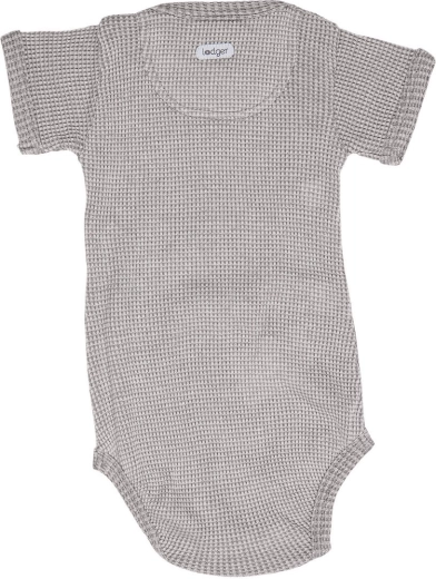 Hydrophilic waffle cotton: absorbent and breathable