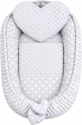 New Baby luksusa divpusējs ligzdiņa mazulim ar spilventiņu un sedziņu Minky sirds pelēka