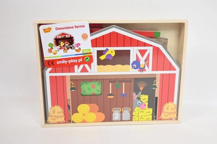 SmilyPlay wooden farm with barn and figurines