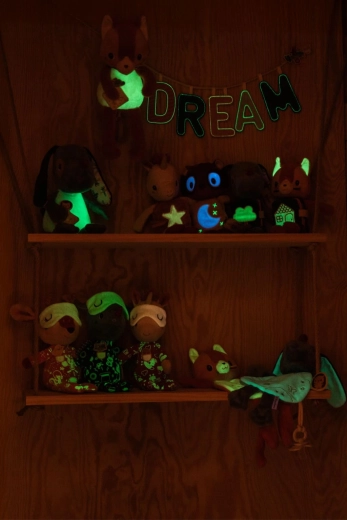 Spīd tumsā mierīgākām naktīm
