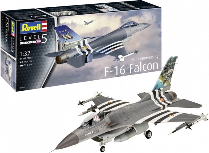 Plastmasas lidmašīnas modelis 50th Anniversary F-16 Falcon 1/32