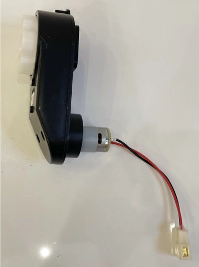 Pārnesumkārba elektriskajai bērnu automašīnai Fiat 500 (lietojama kreisajā/labajā pusē) - 1 gab.