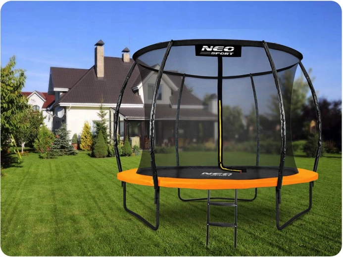 An ideal accessory for a garden trampoline