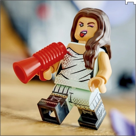 Olīvijas Rodrigo minifigūriņa ar piederumiem