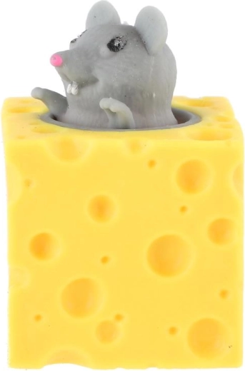 Mouse peeks out when squeezed