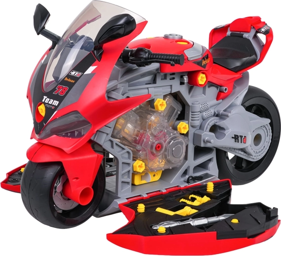 Atverami sāni un izņemams motors