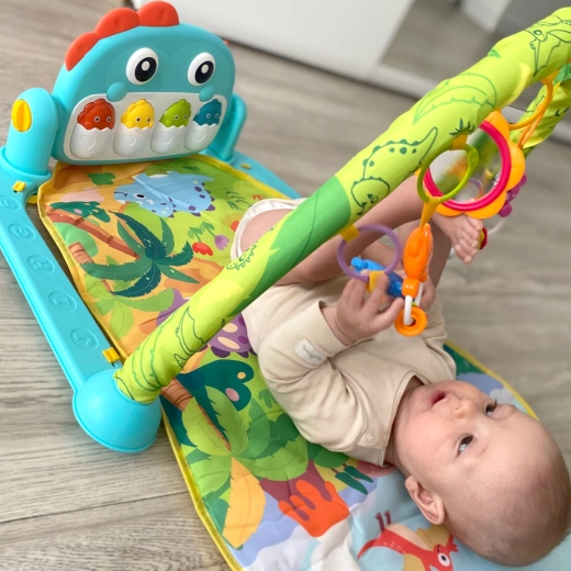Soft mat for comfortable play