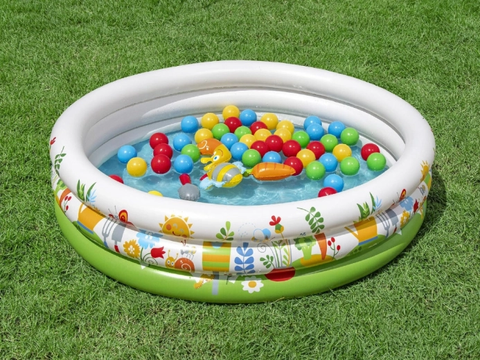 2 vienā: sausais baseins un ūdens pliunčene