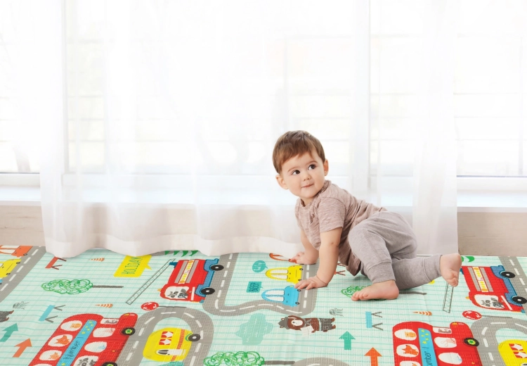 Divpusējs dizains gudrām rotaļām