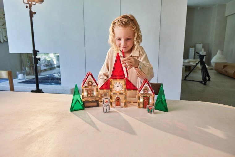 Building that develops imagination