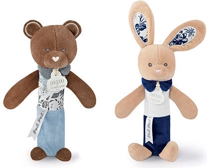 Pīkstošs grabulītis lācītis 17 cm – DOUDOU