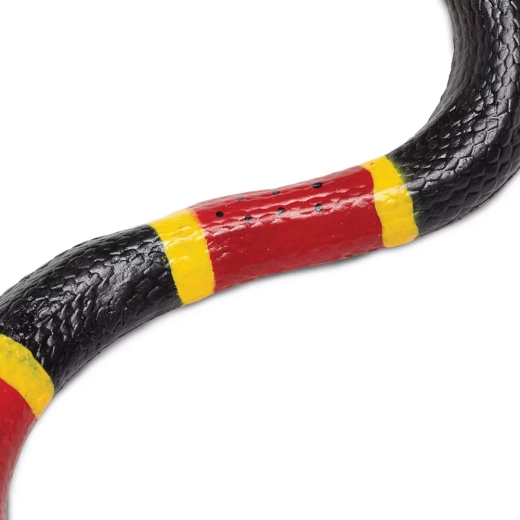 Elastīga forma un izteikta zvīņu tekstūra
