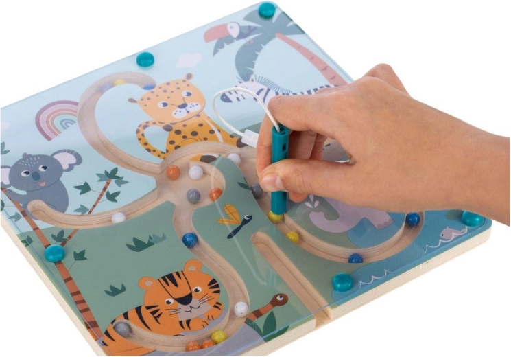 Balls safely inside – great for travel