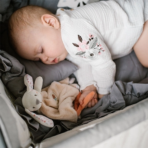 Soothing and a sense of security at sleep time