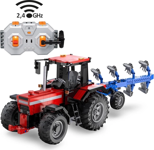 CaDA tālvadības traktora ar arklu konstruktors 1:17