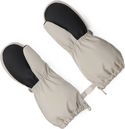 Durable palms for winter adventures