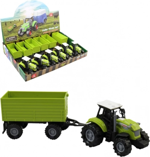 Traktors ar piekabi ar gaismu un skaņu