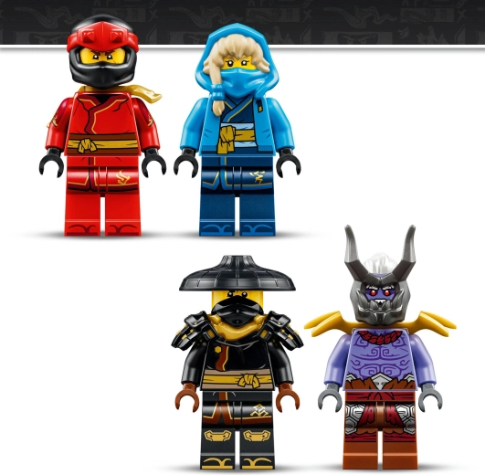 Četras minifigūras darbīgiem stāstiem