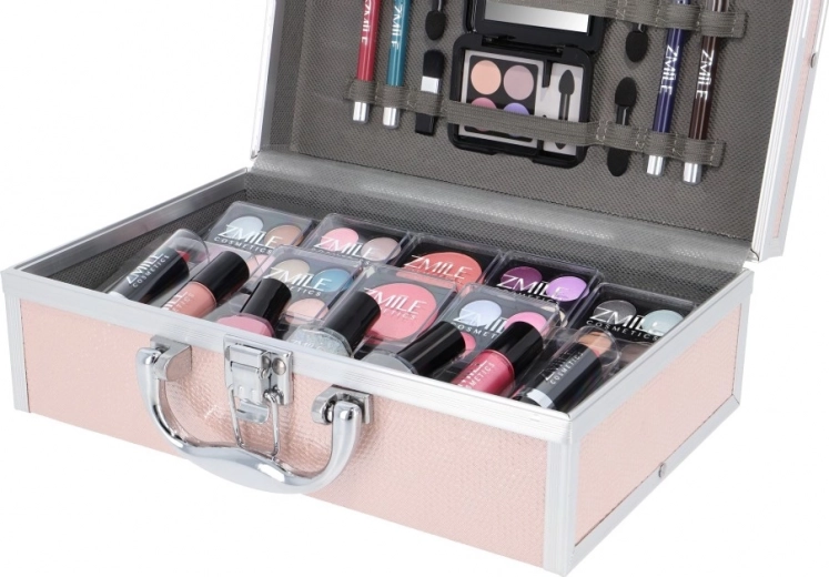 Pārskatāma organizācija un spogulis