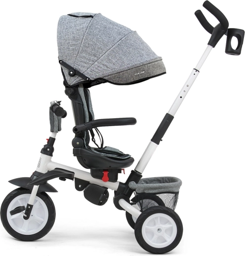 Parent steering and freewheel for safe walks