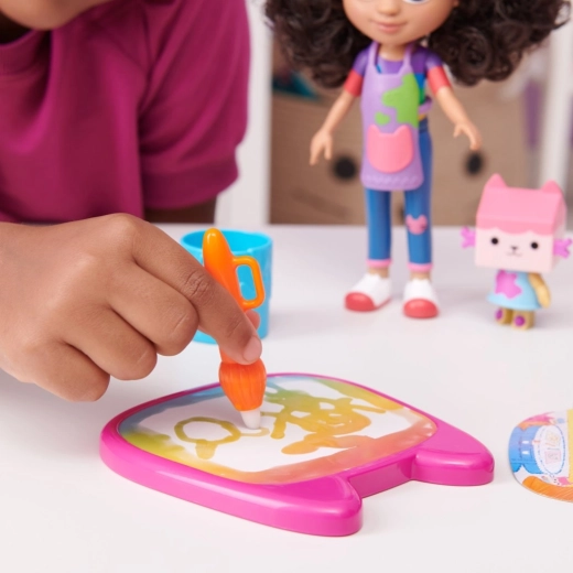 Burvīga gleznošana ar ūdeni bez nekārtības