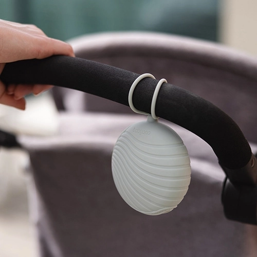Flexible strap for attaching to a stroller or bag