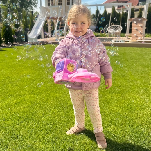 Bubbles in all directions