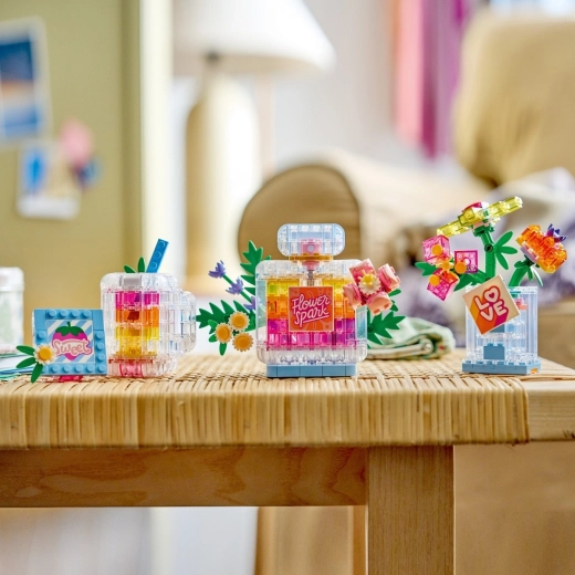 Brick-built room decor