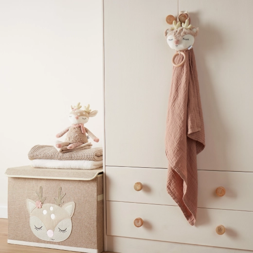 Spacious storage for children’s treasures