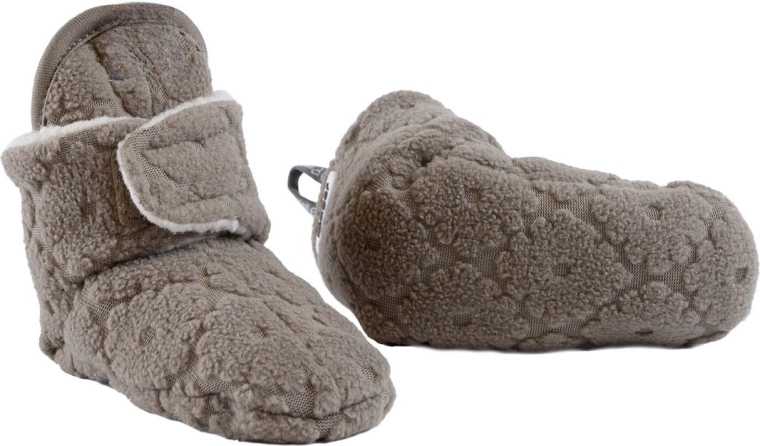 Warm fleece for little feet