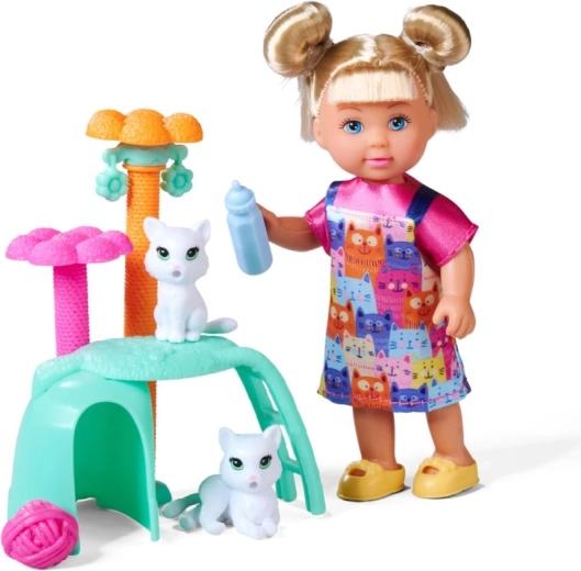 Evi Love doll and two kittens