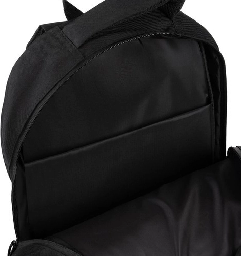 Padded laptop pocket and smart organization