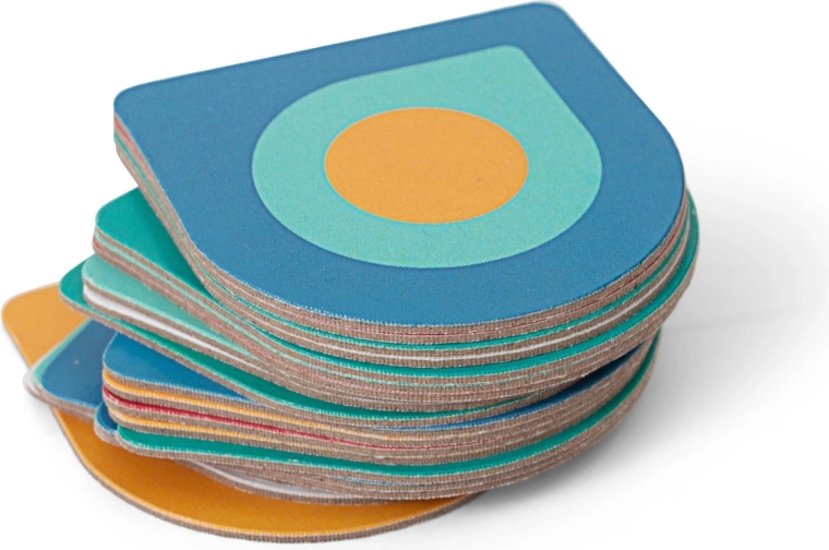 Memory Game: Colors and Shapes