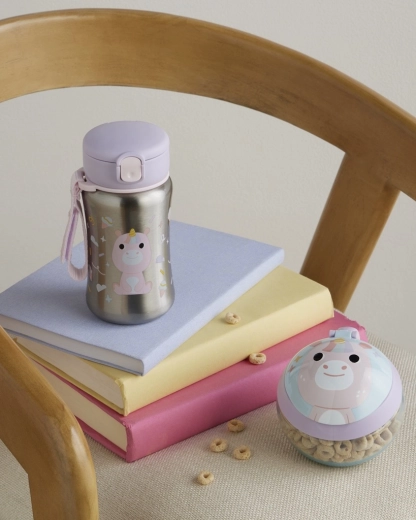 Hygienic flip-top lid and tuck-away straw