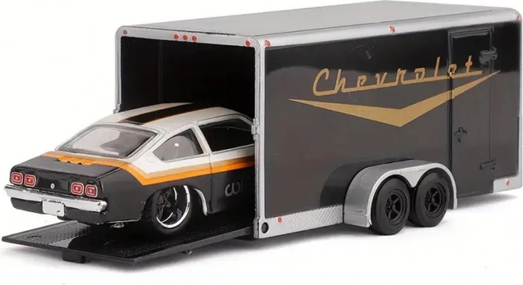 Functional trailer for realistic transport