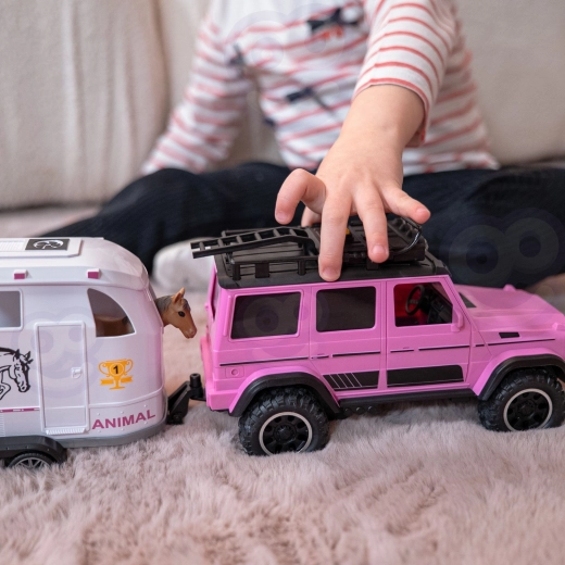 Removable trailer with opening ramp